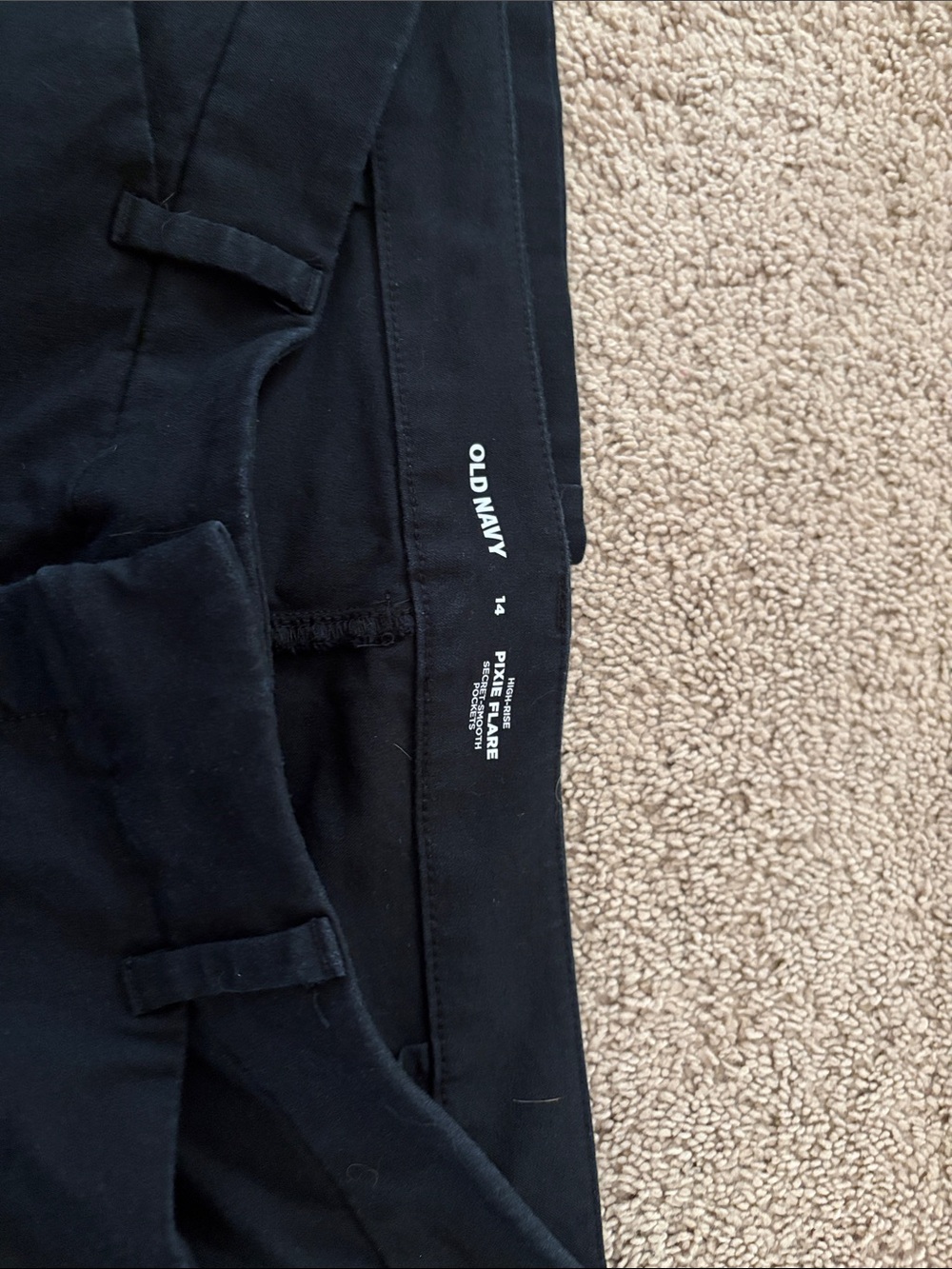 Old Navy Black Women’s Boot-Cut Dress Pants - Picture 3 of 4